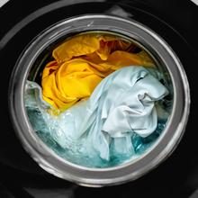 Máquina de lavar Bolero DressCode 7300 Inverter A com capacidade de 7 kg e 1200 rpm, 15 programas, classe A, motor Inverter Plus, SteamMax.