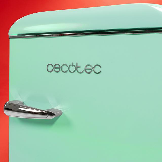 Bolero CoolMarket TT Origin 110 Green E Mini refrigerador retrô com capacidade de 110L, classe E, ICEBOX, LED interno, alça cromada e bandejas de vidro.