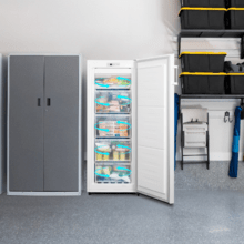 Bolero CoolMarket UF 155 White E Congelador vertical, Total No frost con puerta reversible y alarma de puerta abierta.