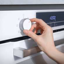 Bolero Hexa M226000 Vidro Branco Forno Multifunções Integrado com 72L de capacidade, 7 funções, Grelhador, Descongelar, Auxiliar de Vapor, 2800W.