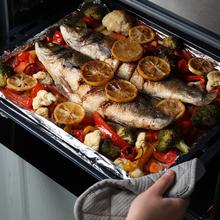 Bolero Hexa AF316000 Glass Grey  A Horno integrable Airfryer Glass Grey de 81L de capacidad, 11 funciones con Airfryer Master, Pizza Master, Steam Asisst, Steam EasyClean, 3D cooking, Clase A.