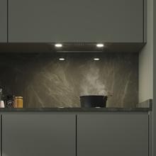 Bolero Flux IM 523500 Inox A Campana integral de 52cm de ancho, acabado inox, potencia succión 350m3/h, Motor 70W, Clase A, control mecánico, 3 niveles de potencia, Luz y filtro de carbono.