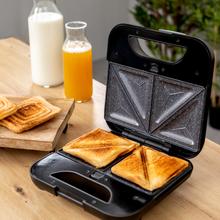 Rock'nToast Combo Sandwich Maker mit 2 Sandwiches mit Edelstahloberflächen, 800 W Leistung und 3 austauschbaren Platten mit Antihaftbeschichtung.