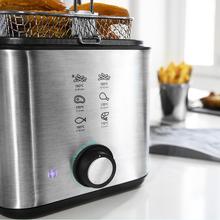 Friteuse électrique CleanFry Infinity 1500. Friteuse d’1,5 litre de capacité avec filtre OilCleaner, cuve antiadhésive, couvercle avec filtre, fenêtre de contrôle et 900 W de puissance.