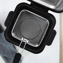 Friteuse électrique CleanFry Infinity 1500. Friteuse d’1,5 litre de capacité avec filtre OilCleaner, cuve antiadhésive, couvercle avec filtre, fenêtre de contrôle et 900 W de puissance.