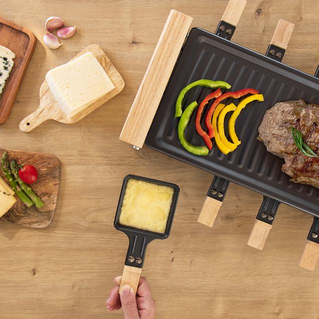 Cheese&Grill 8200 Wood Black. Raclette de madera con 1200 W, Superficie Grill, 8 Sartenes individuales, Placa antiadherente, Termostato regulable, Diseño extraíble