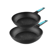 Set de poêles Polka Platinum 20-24 Bucket Set Thunder. 20-24 cm de diamètre, aluminium forgé, revêtement antiadhésif Teflon, conviennent pour un nettoyage au lave-vaisselle et pour tous types de cuisinières, sans PFOA.