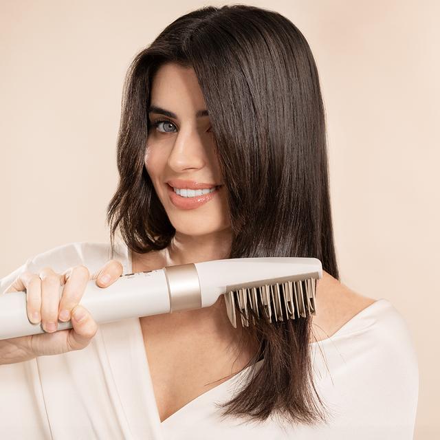 Peine alisador del CECOTEC Bamba CeramicCare AirGlam Champagne