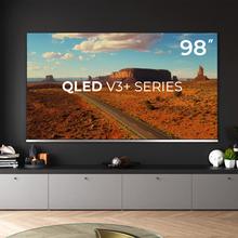 TV QLED V3+ Series VQU30098+ TV QLED de 98", grandes dimensões, resolução 4K UHD, Android TV 11, Full Array Local Dimming, 120 Hz, Altifalantes com 60 W, Dolby Vision & Atmos, Wide Colour Gamut, HDR10, HDM 2.1, USB 3.0, CORTEX A55, Google Voice Assistant e Chromecast.