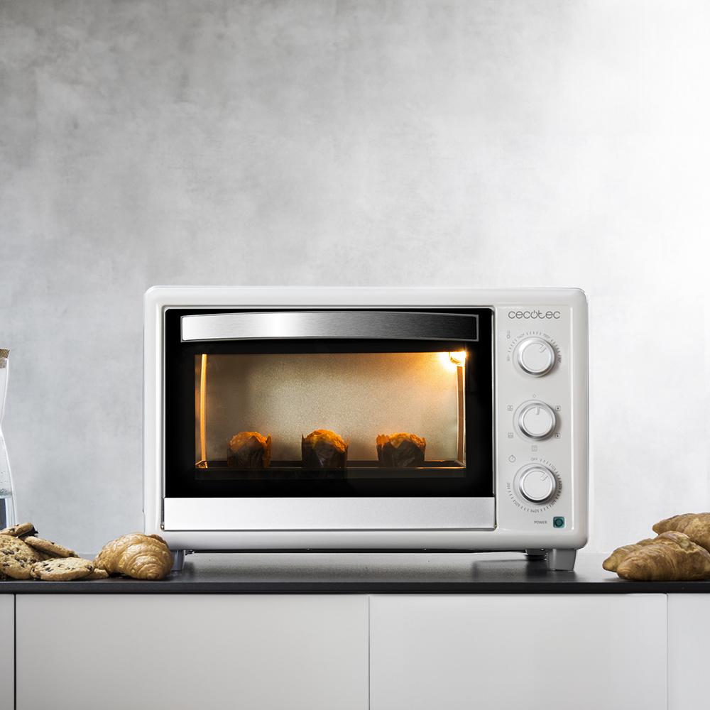 Cecotec - ¿Conoces el horno Bake&Taste 650 Gyro? El horno de sobremesa que  querrás en tu cocina 🤗: 🔸 30L de capacidad. 🔸 5 maneras de cocinar. 🔸  Doble cristal para mantener