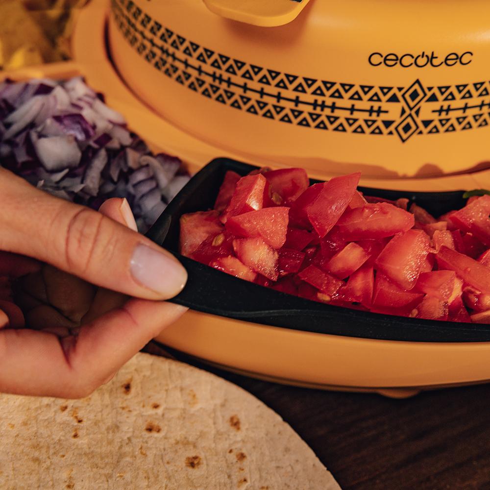 Compartimento lateral de Cecotec Fun Taco Andale con tomate