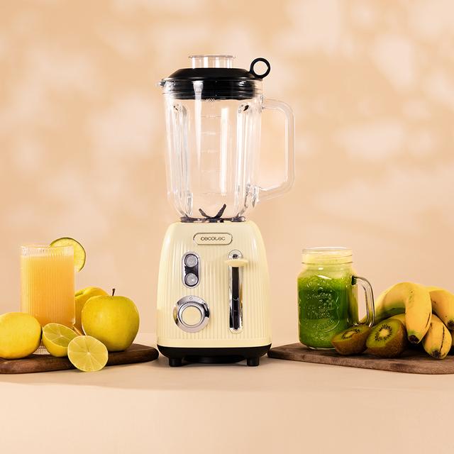 Power Black Titanium RetroYellow Mixeur-blender rétro d'une puissance maximale de 1200 W, avec 4 lames revêtues en titane noir et un bol d'une capacité de 1,5 L.