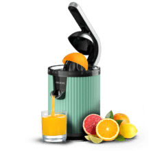 Xqueeze RetroJuice 600 Green Elektrischer Retro-Entsafter für Orangen und Zitrusfrüchte mit 600 W Leistung, Edelstahlfilter, Kunststoffkegel, Hebel zum Extrahieren des Fruchtfleischs und Anti-Tropf-System.
