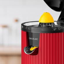Xqueeze RetroJuice 600 Red Elektrischer Retro-Entsafter für Orangen und Zitrusfrüchte mit 600 W Leistung, Edelstahlfilter, Kunststoffkegel, Hebel zum Extrahieren des Fruchtfleischs und Anti-Tropf-System.