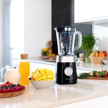 Power Black Titanium 1300MAX B Mixeur-blender de 1300 W avec 4 lames revêtues en titane noir et un bol d'une capacité de 1,5 litre. 2 vitesses et fonction Pulse.