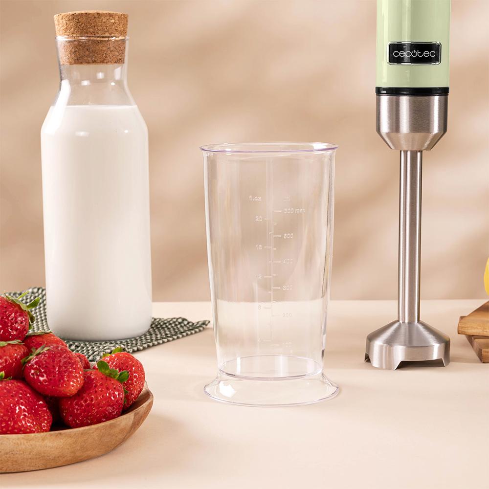 Vaso medidor incluido con la batidora Cecotec Power RetroGreen 1200MAX