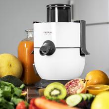 Centrifugeuse pour fruits et légumes StrongTitanium 19000. 650 W de puissance, vitesse de 19000 tr/min, disque avec revêtement en titane, tube d’embouchure XL, couleur blanche