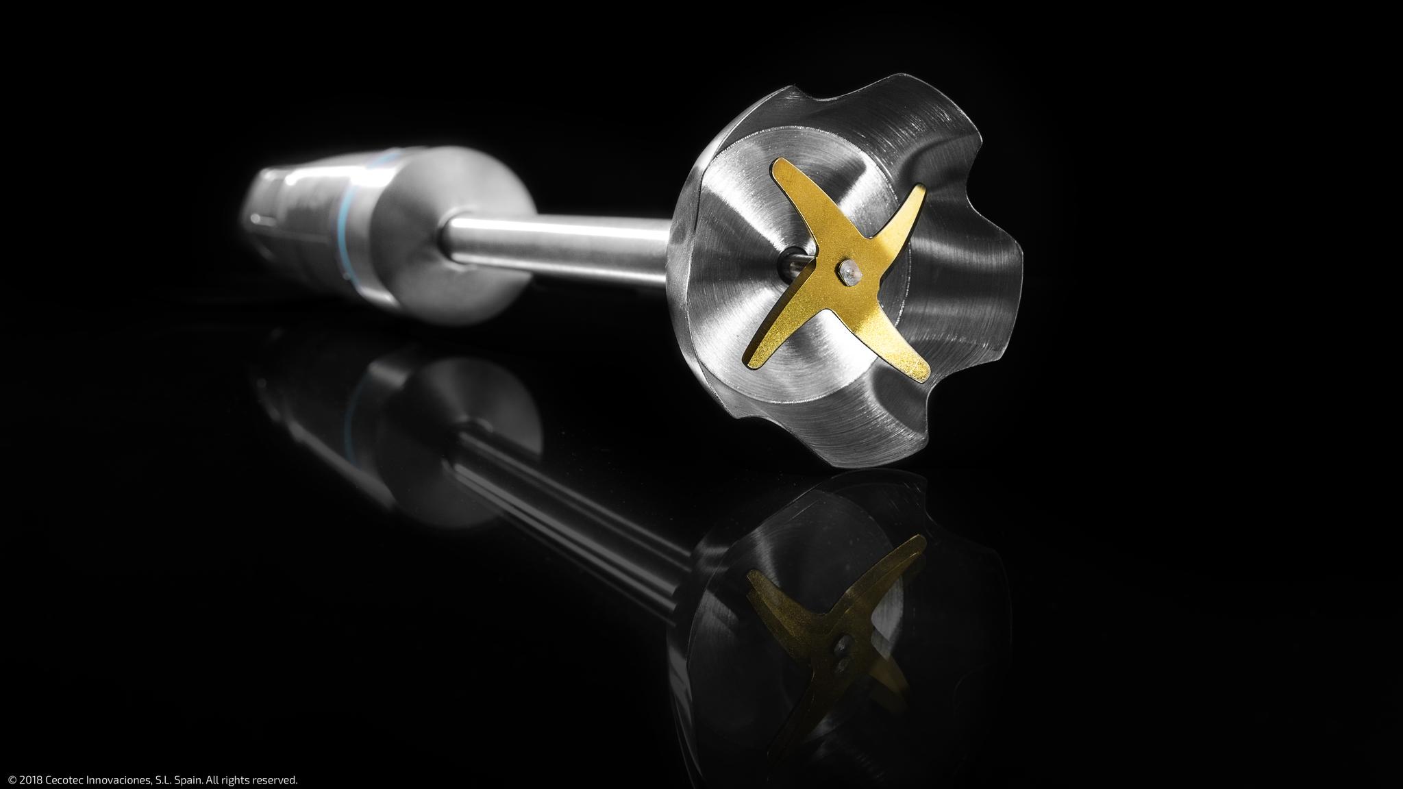 X-Blades: 4 lame con rivestimento in titanio