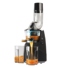 Extracteur de jus par pression à froid Juice&Live 1500 Pro. 250 W de puissance, tube d’embouchure XL, vitesse lente de 45 tr/min, sans BPA