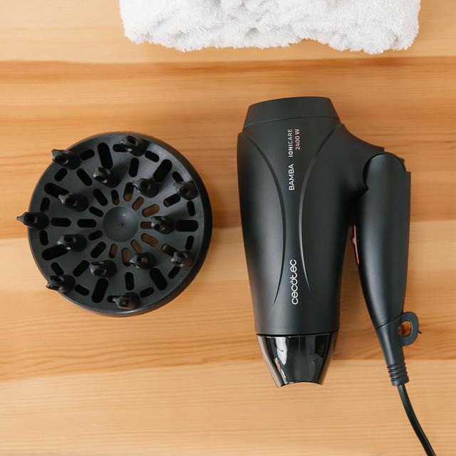 ‌IoniCare 5450 Power&Go Pro Fire, ‌Secador de cabelo Ionico de  2400 W de potência, com difusor, ião real, alta taxa de fluxo e função de ar frio (Bronze)