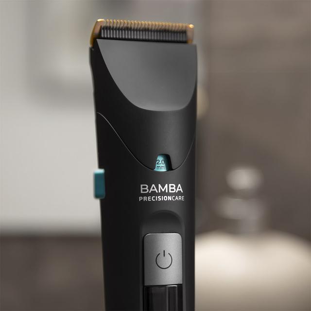 Tondeuse à cheveux Bamba PrecisionCare Wet&Dry. Lames acier inoxydable avec revêtement en titane, batterie au lithium, jusqu'à 120 min d'autonomie, longueurs 0.5-30 mm, 8 peignes