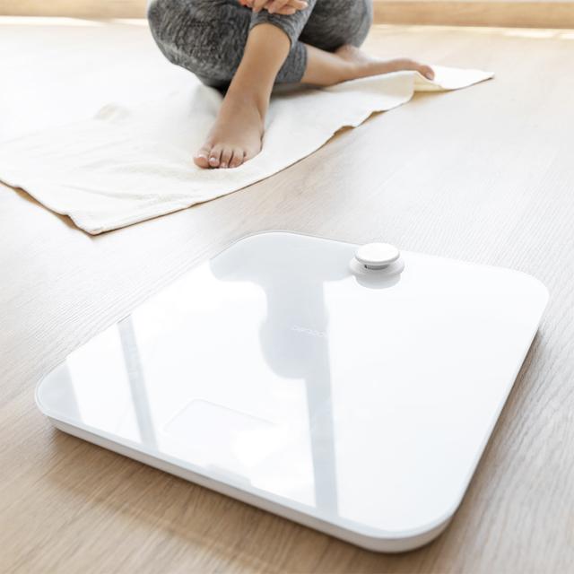 Bilancia pesapersone Surface Precision EcoPower 10000 Healthy. Con pulsante, superficie in vetro temperato ad alta sicurezza e sensori di precisione.