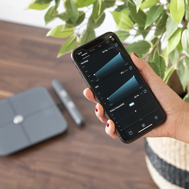 Healthy Pro Dark Grey Pro Personenwaage Mit App, Bluetooth-Konnektivität, Sensorleiste für Bioimpedanzmessung, 15 Parameter, extraflachen Design