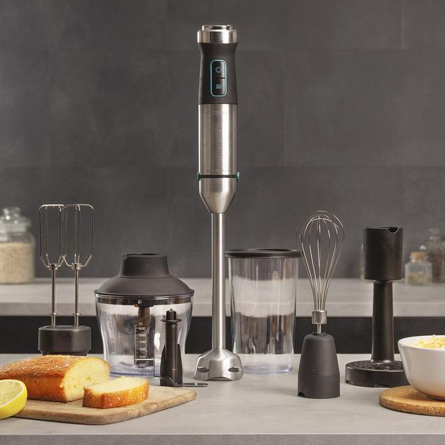 Power TitanBlack 1500 XL PerfectCream&Crush Handmixer 1500 W, CrossBlades-Technologie mit 4-Messer-Klingen, XL-Fuß, Inkl. Fleischwolf, Schneebesen und Passiersieb.