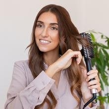 Brosse lissante Bamba InstantCare 1200 Look Brush. 56 W, revêtement en céramique et en tourmaline, contrôle de la température de 120 °C à 180 °C, préchauffage en 60 secondes et sac de voyage.