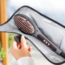 Brosse lissante ionique Bamba InstantCare 1100 Smooth Brush. Revêtement en céramique et extrait d'avocat, température jusqu'à 220 ºC, 9 réglages, écran numérique.