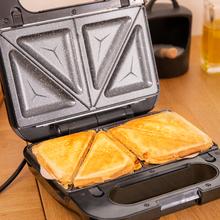 Piastra per sandwich Rock'nToast 4in1. 1000 W, capacità per 2 sandwich, finiture in acciao inossidabile, 4 piastre intercambiabili con rivestimento in pietra RockStone