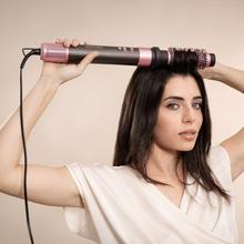 Bamba CeramicCare AirGlam Cepillo de aire moldeador de pelo, secador, alisador y rizador multifunción 8 en 1 con tecnología Coanda que moldea, riza, peina, seca y elimina el efecto frizz. Con 3 velocidades, 3 temperaturas, y control inteligente del calor. Motor digital 1400 W de potencia y 110000 rpm.