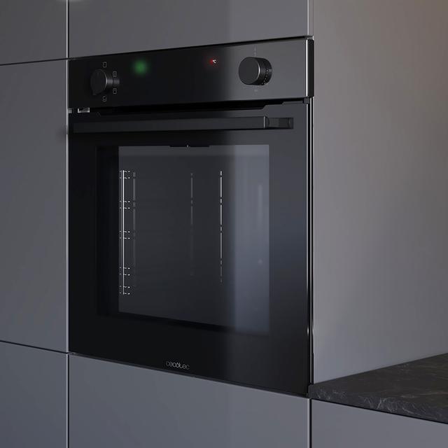 Bolero Hexa C126400 Glass Black A Four conventionnel encastrable C126400 Glass Black, avec une capacité de 80 L, 5 fonctions, mode Conventionnel, Steam Assist, Steam EasyClean, classe A, 2800 W.