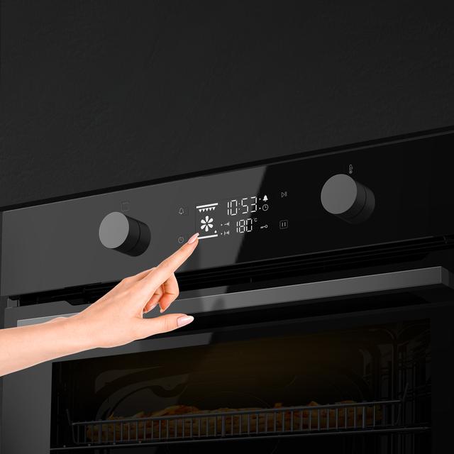 Bolero Hexa P526000 Glass Black A Horno Integrable Pirolítico P526000 Glass Black de 73L de capacidad, 9 funciones, Display, Clase A, 2800W, Pirólisis, Cooling Fan, Modo Defrost, Modo Convección, Modo Eco.