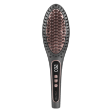 Bamba InstantCare Smooth Brush (Exclusivo Consum) Escova alisadora de cerâmica e extrato de abacate. Ião Real, temperatura regulável entre 140 ºC - 220 ºC, apto para todo o tipo de cabelos e com ecrã digital. Conta com um sistema de desligamento automático.