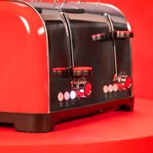 Torradeira vertical Toastin' time 1700 Double Red Steel com quatro ranhuras curtas, 1700 Watt de potência e suporte para pão.