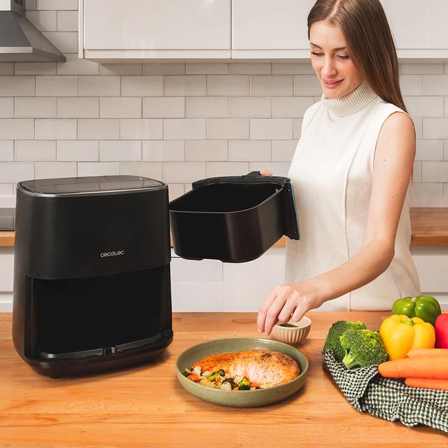 Cestillo extraíble de la freidora CECOTEC Cecofry Fantastik 5500