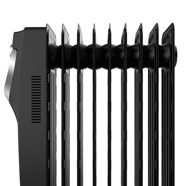 Radiateur bain d’huile Ready Warm 5820 Space 360º Black. 9 éléments, faible consommation, 2000 W, 3 niveaux de puissance, protection contre la surchauffe et le renversement, roues, 20 m²