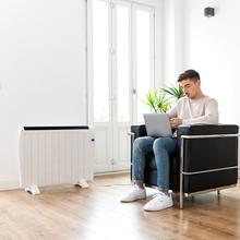 Radiateur électrique à faible consommation Ready Warm 2000 Thermal Connected. Avec 10 éléments, 1500 W, mural ou sur pied, 3 modes, minuterie, télécommande, écran LED, contrôle via Wi-Fi, ultra-fin