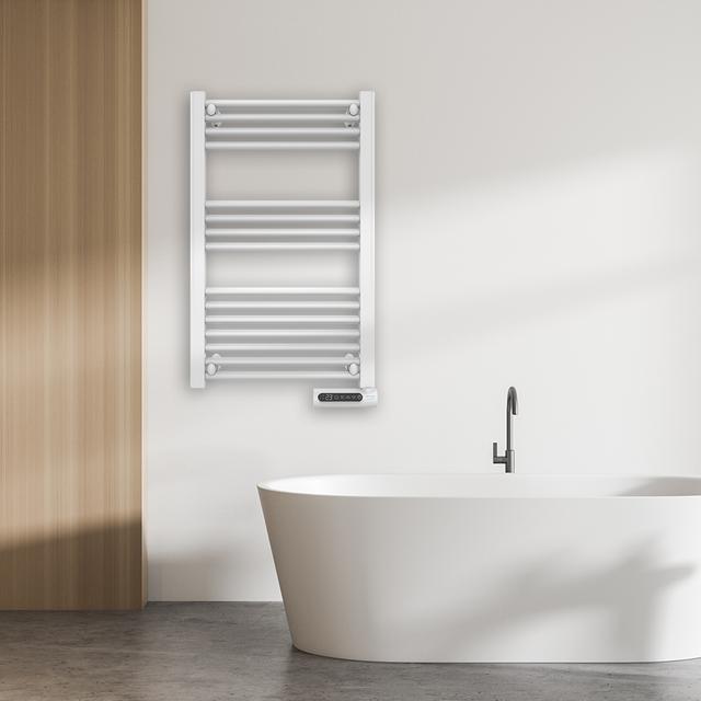 Ready Warm 9100 Smart Towel White de fluido con 500, pantalla LED, control táctil, programador semanal, 3 modos, temperatura seleccionable, y máxima seguridad con IP24.