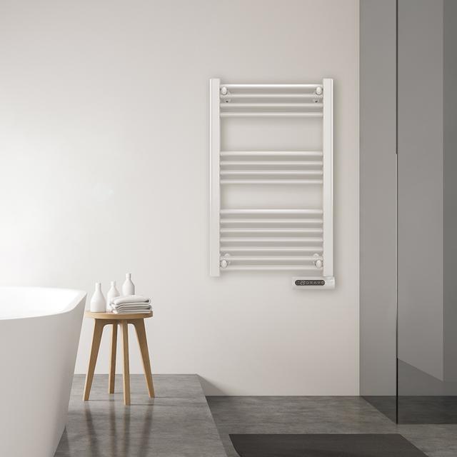 Ready Warm 9100 Smart Towel White de fluido con 500, pantalla LED, control táctil, programador semanal, 3 modos, temperatura seleccionable, y máxima seguridad con IP24.