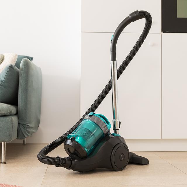 Aspirador Cecotec Conga Rockstar Multicyclonic en salón