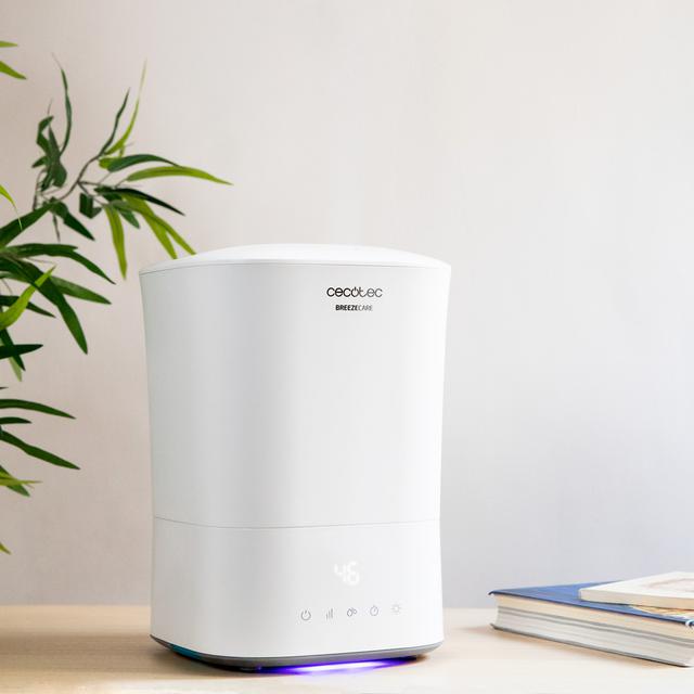 Umidificatore BreezeCare 3500 Warm. Serbatoio 5,5 litri, Umidificazione 400 ml/h, Filtro in ceramica, Copertura fino a 35 m2, Autonomia fino a 22h, 3 velocità, Timer