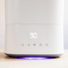 BreezeCare 3500 Warm. Humidificador com Depósito 5,5 litros, Humidificação 400 ml/h, Filtro cerâmico, Cobertura até 35 m2, Autonomia até 22 h, 3 Velocidades, Temporizador