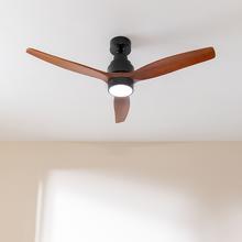 Ventilador de techo EnergySilence Aero 5300 Black&Wood Design Ventilador de techo de 40 W y 52” con motor DC, luz LED, mando a distancia, 6 velocidades, temporizador y modo winter-summer.