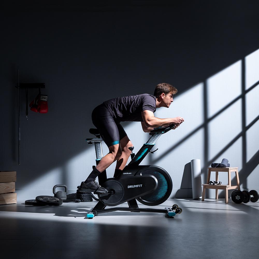 Entrenamiento de ciclismo indoor con Cecotec DrumFit Indoor 7000 Magno Connected