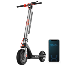 Trottinette électrique Bongo Série A Advance Connected. Surmontez des pentes grâce à sa puissance maximale de 700 W. Avec app pour Smartphone. Batterie échangeable qui lui donne une autonomie illimitée depuis 35 km et roues Tubeless anti-crevaison de 8,5”.