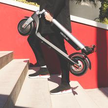 Bongo Serie A Advance Connected. Patinete Eléctrico con Potencia Máxima de 700 W, App para Smartphone, Batería Intercambiable, Autonomía ilimitada Desde 35 km, Ruedas 8,5'