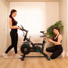 DrumFit Indoor 18000 Ceres Bicicleta indoor profissional para um treino eficiente.