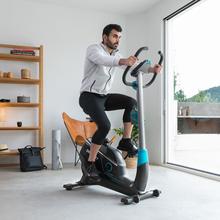 Cyclette DrumFit Cycle 9000 Talos Pro. Resistenza magnetica regolabile con motore, manubrio con sensore di frequenza cardiaca, sella regolabile, supporto per dispositivo, ruote